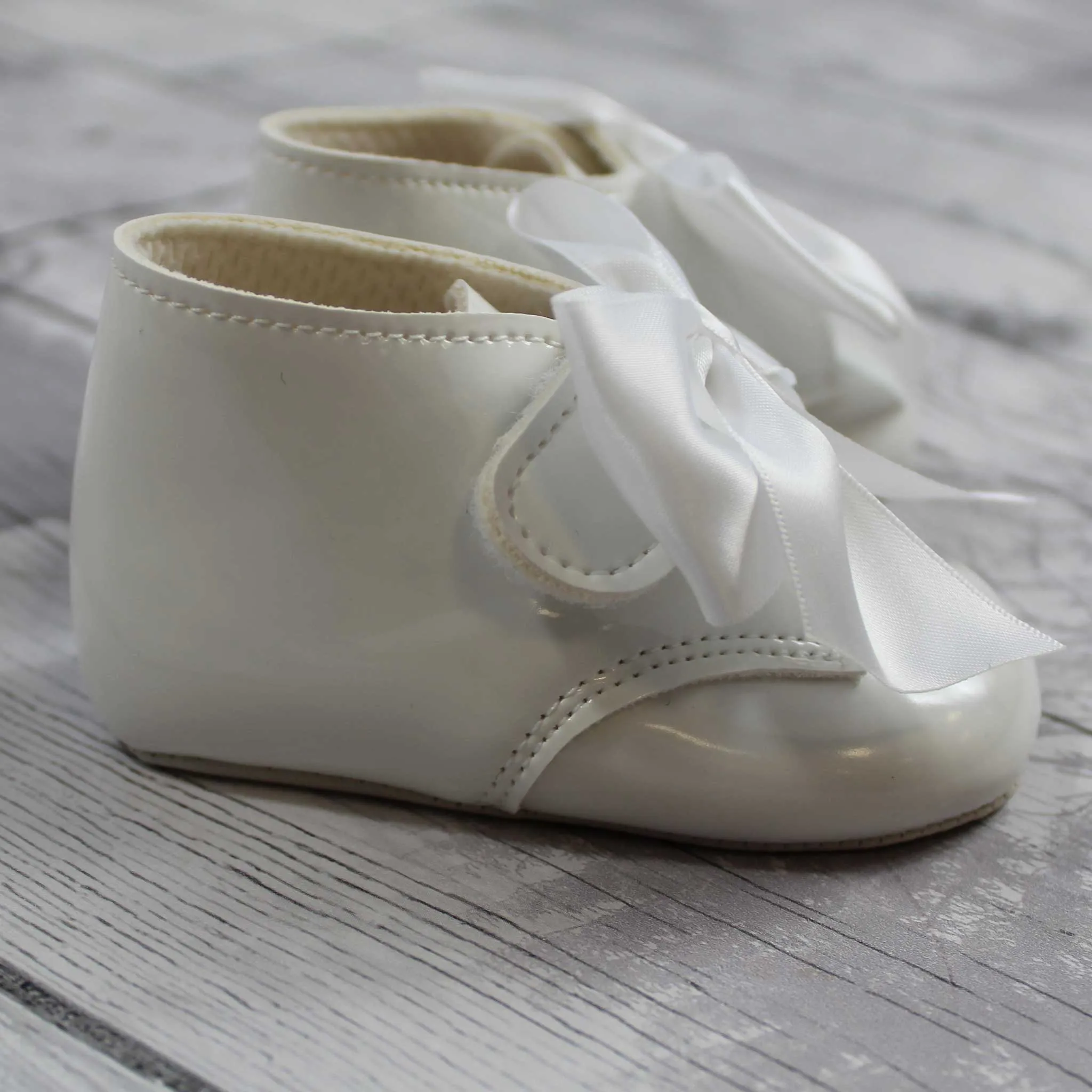 Baby Girl Boots with Satin Ribbon Bow - White