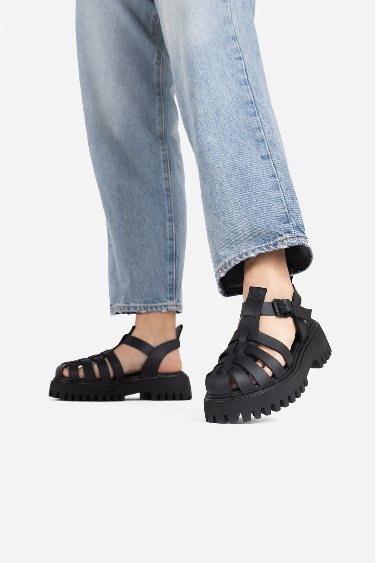 Groovy Black Chunky Sandals