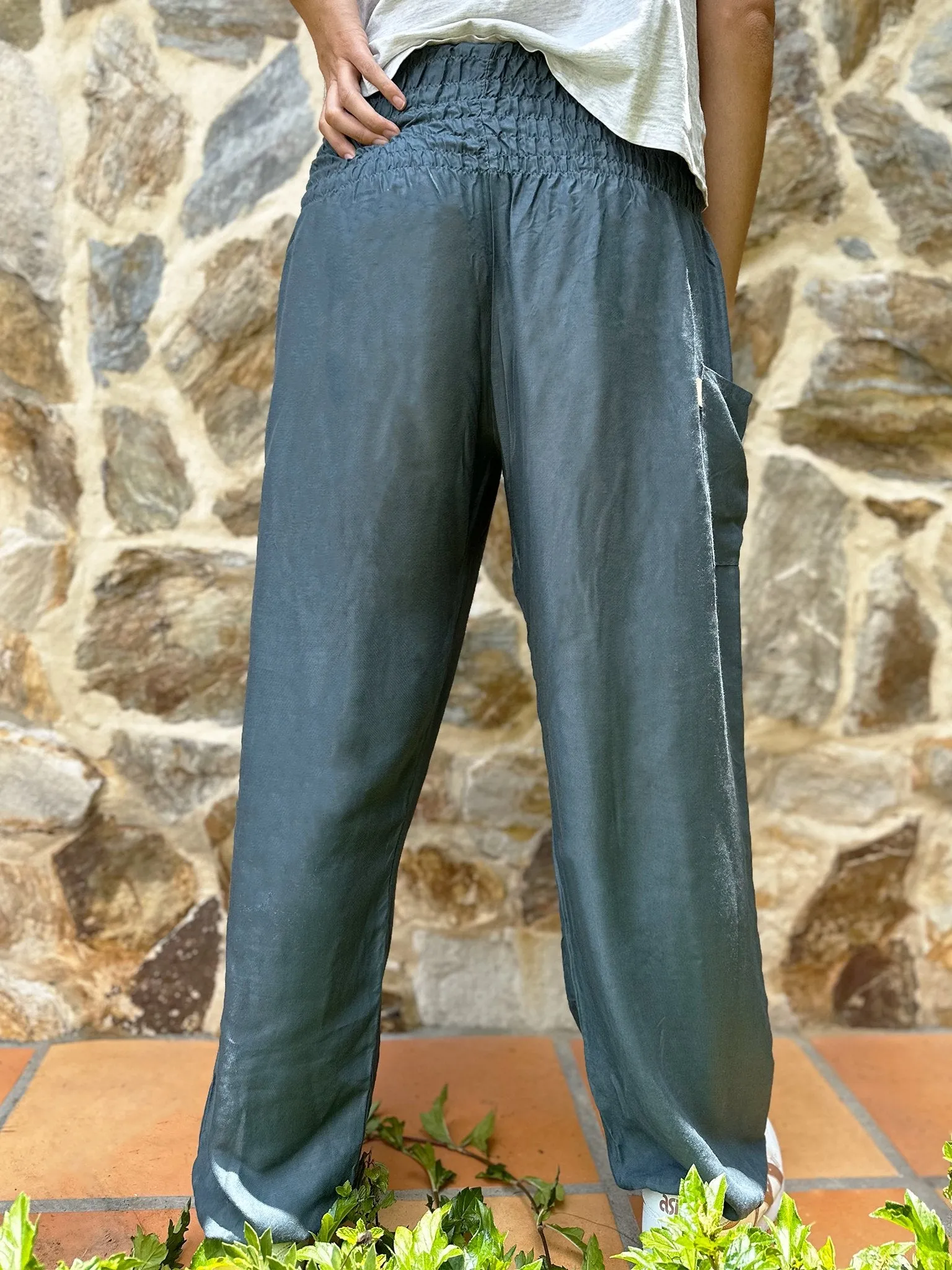 Pantalón Vana Gris